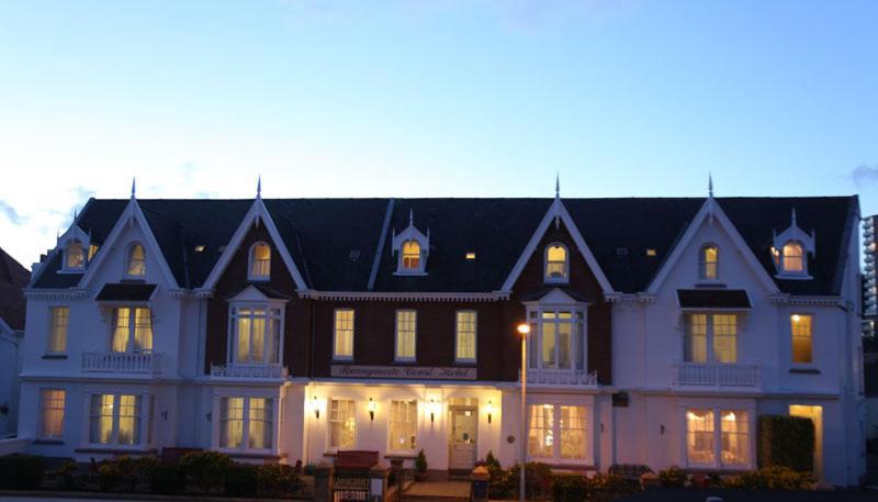 Runnymede Court Hotel Saint Helier Jersey Dış mekan fotoğraf