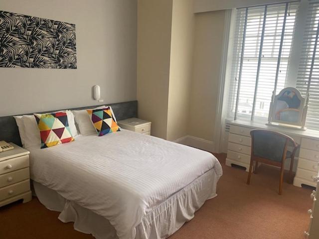 Runnymede Court Hotel Saint Helier Jersey Dış mekan fotoğraf